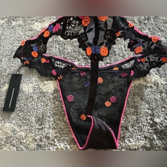 Lounge Neon Balcony Thong Underwear - Picture 6 of 8